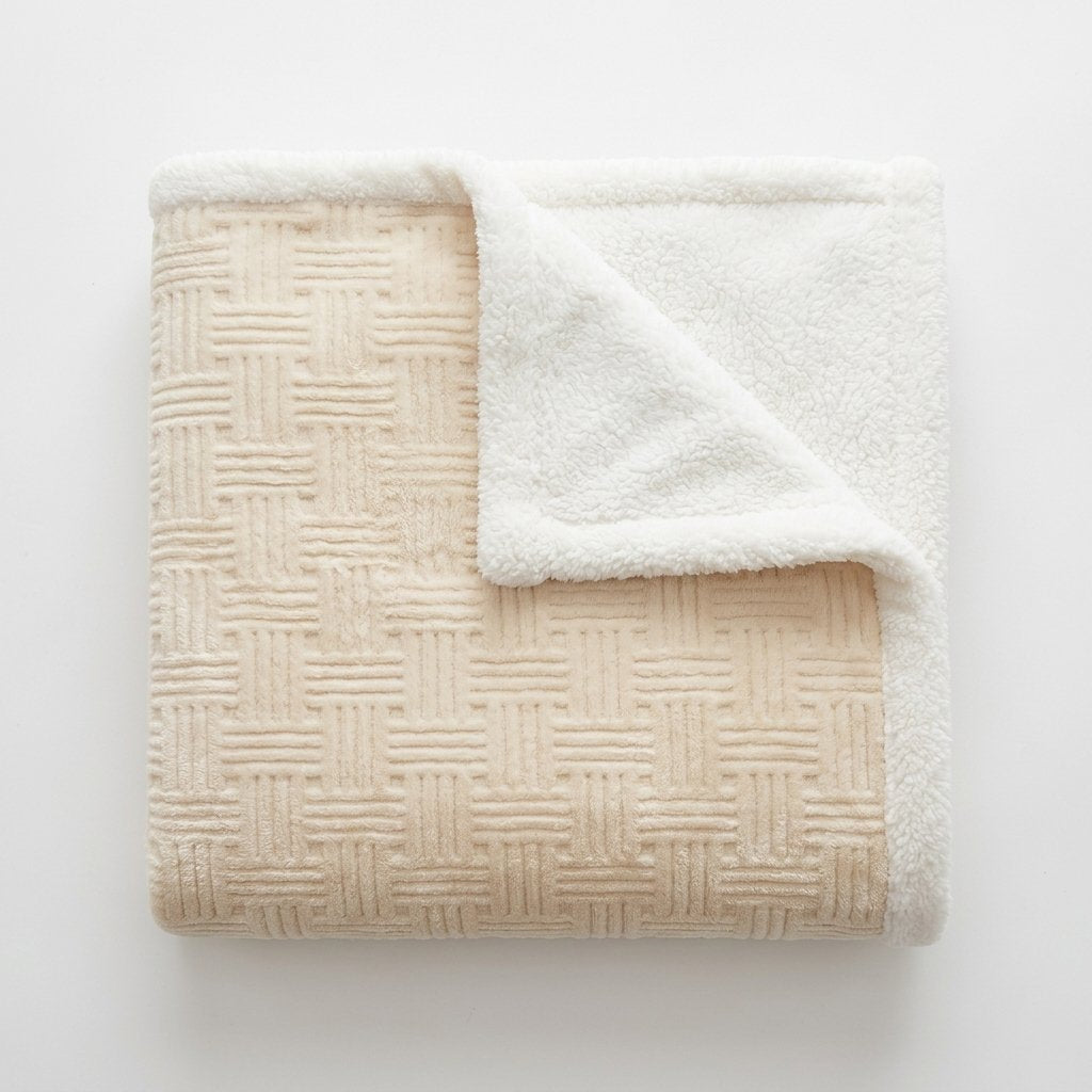Plush Velvet Throw Blanket – Double-Sided Soft Fleece