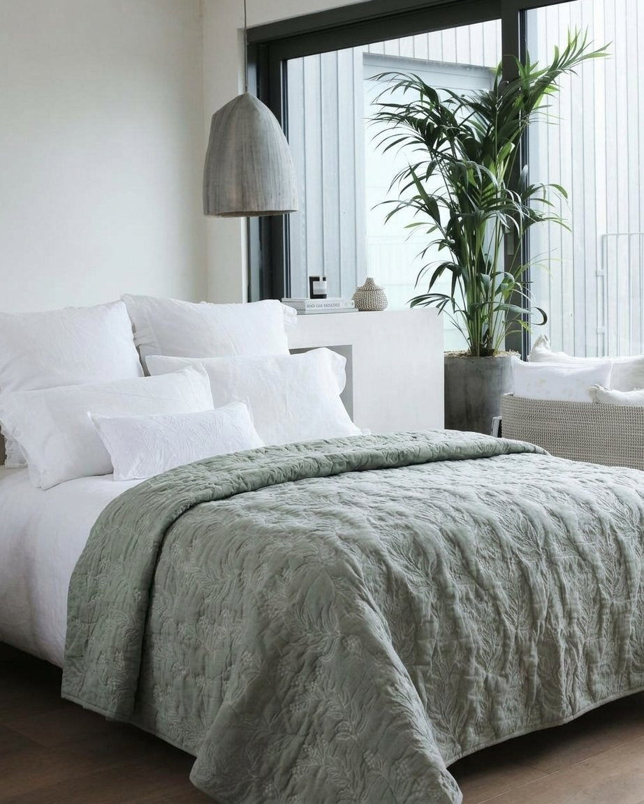 Botanique Leaf Quilted Bedspread in Sage, Double/King