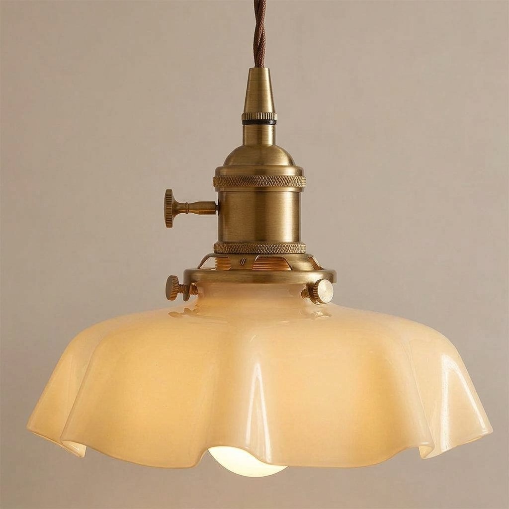 Scalloped Glass Pendant Light with Brass Fitting