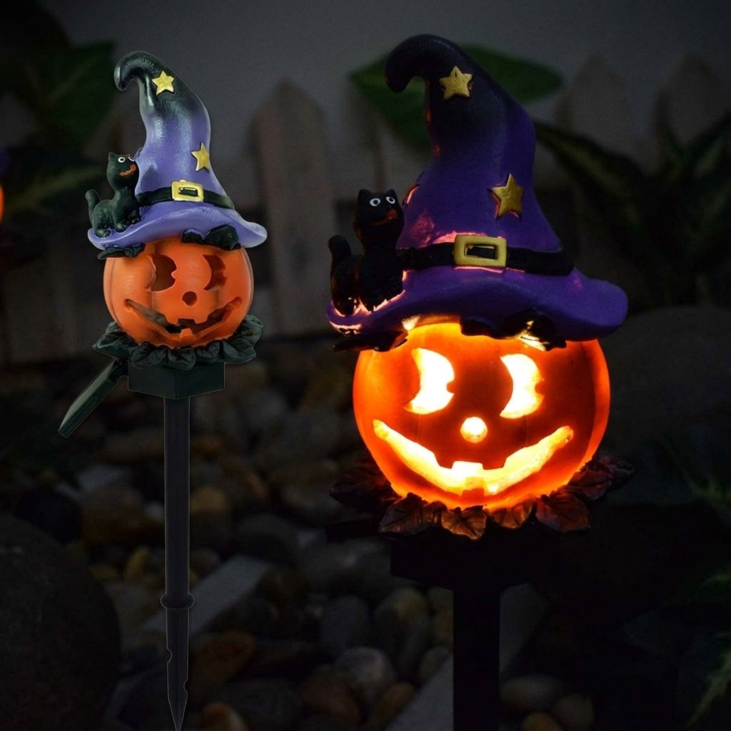 Solar-Powered Halloween Garden Stake Lights – Resin Pumpkin and Ghost Lanterns for Outdoor Use