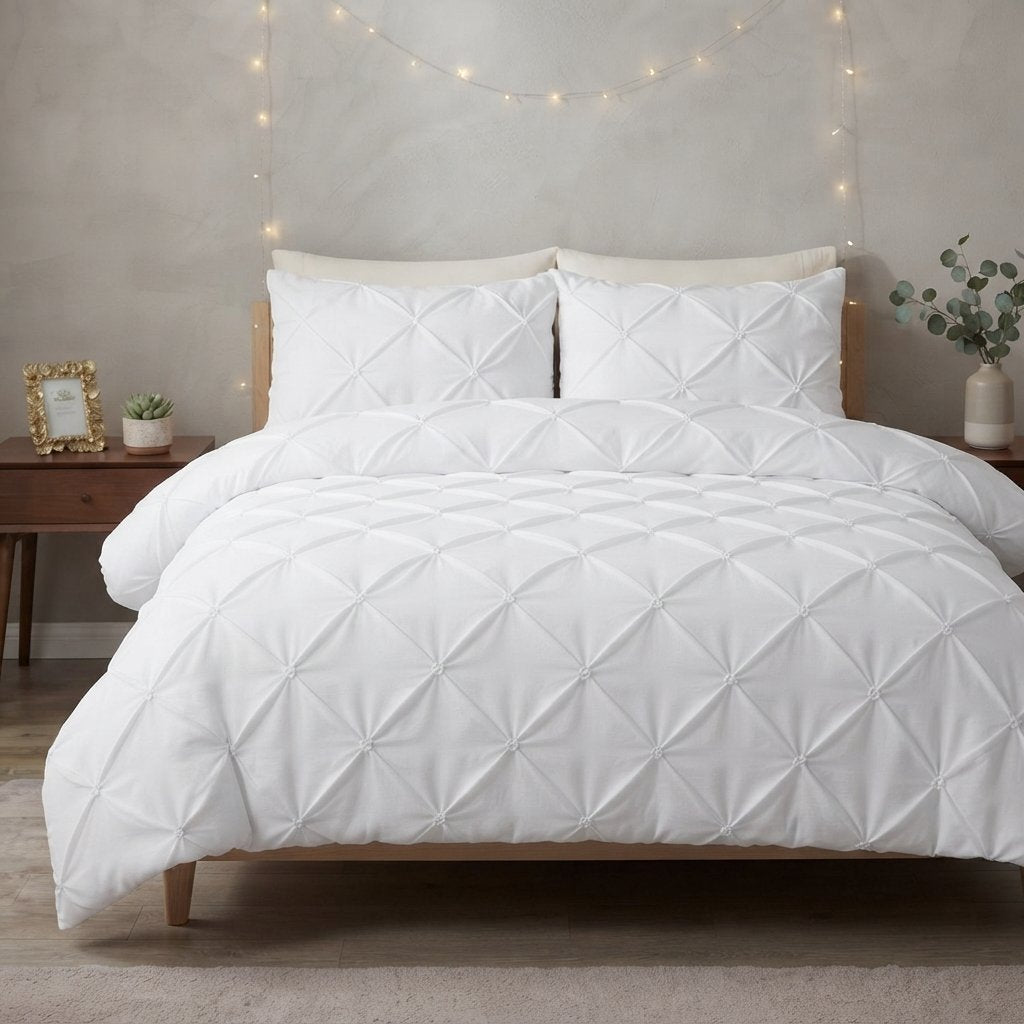 Pintuck Duvet Cover Set with Diamond Texture — White