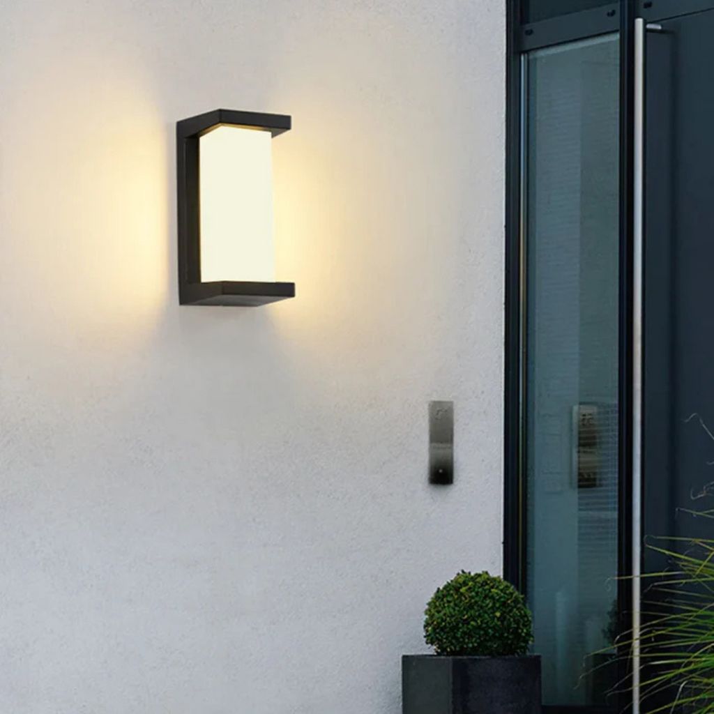 Outdoor Motion Sensor LED Wall Light E27 18W