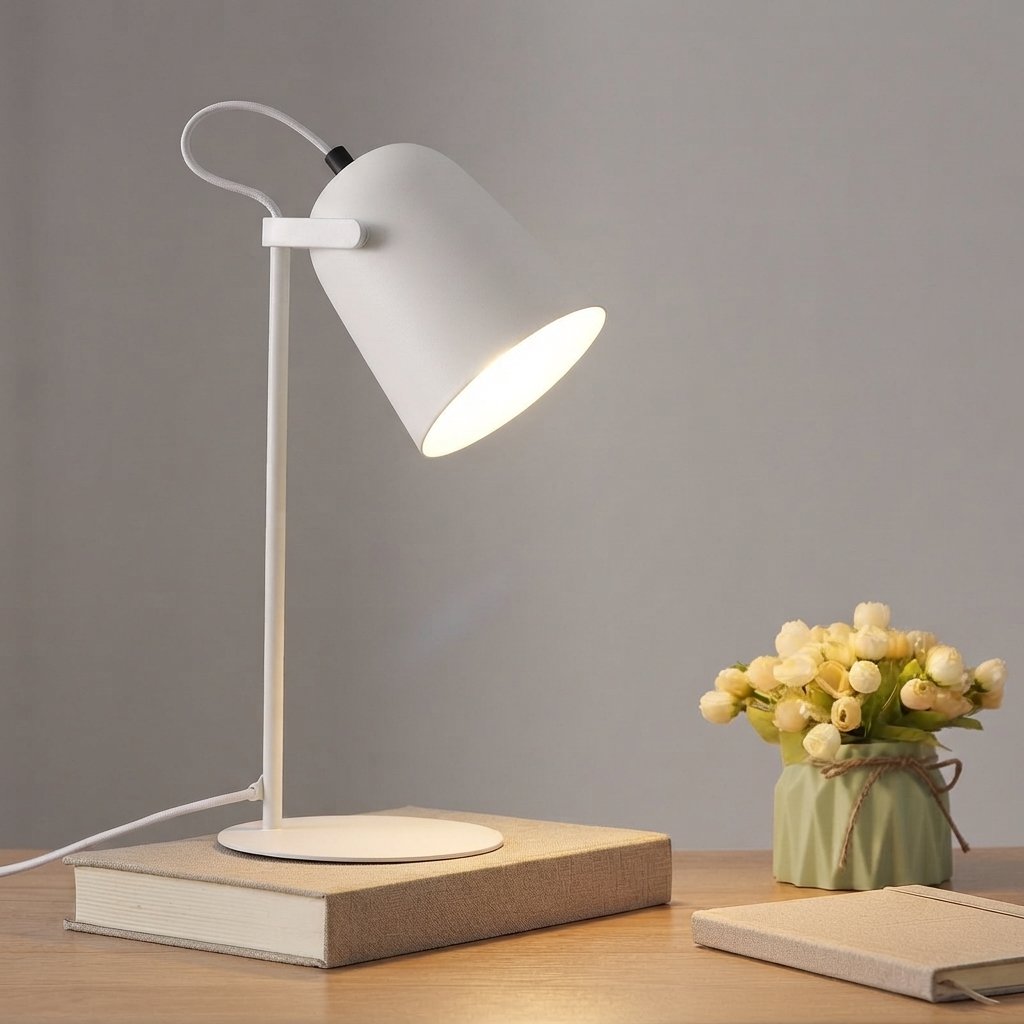 Metal Desk Lamp, Nordic Minimalist Style, LED Reading Light — White