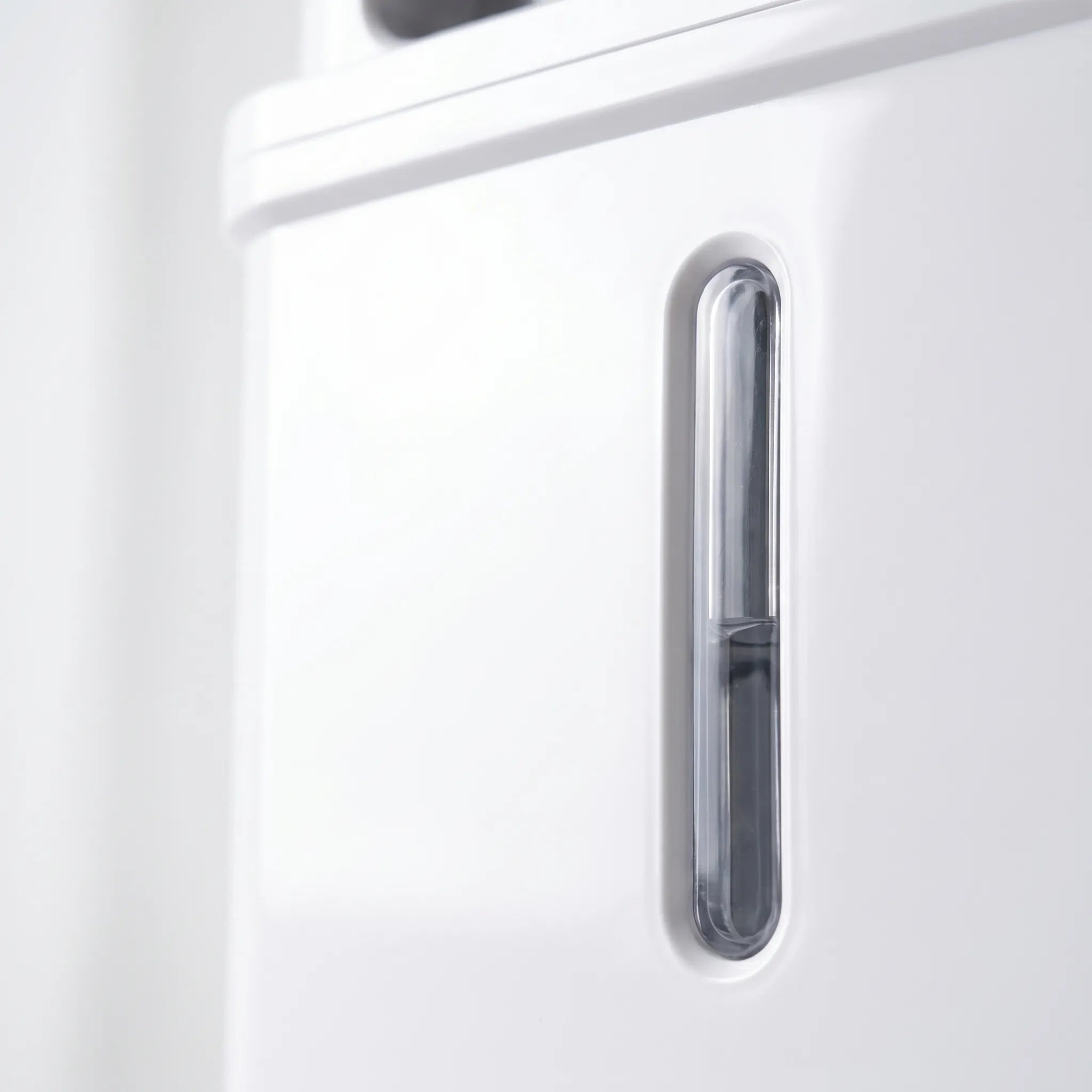 Aerochill™ -  Portable Windowless Cooler -  Cooling Living Spaces