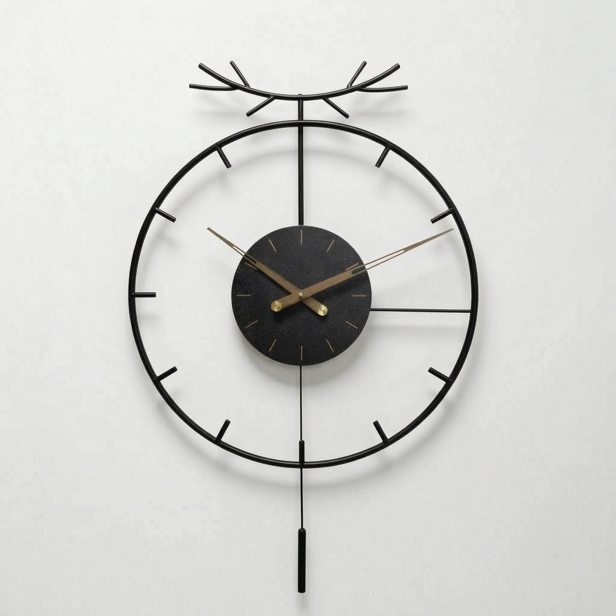 Aurelis™ -  Minimalist Floating Wall Clock -  Keeping Accurate Time