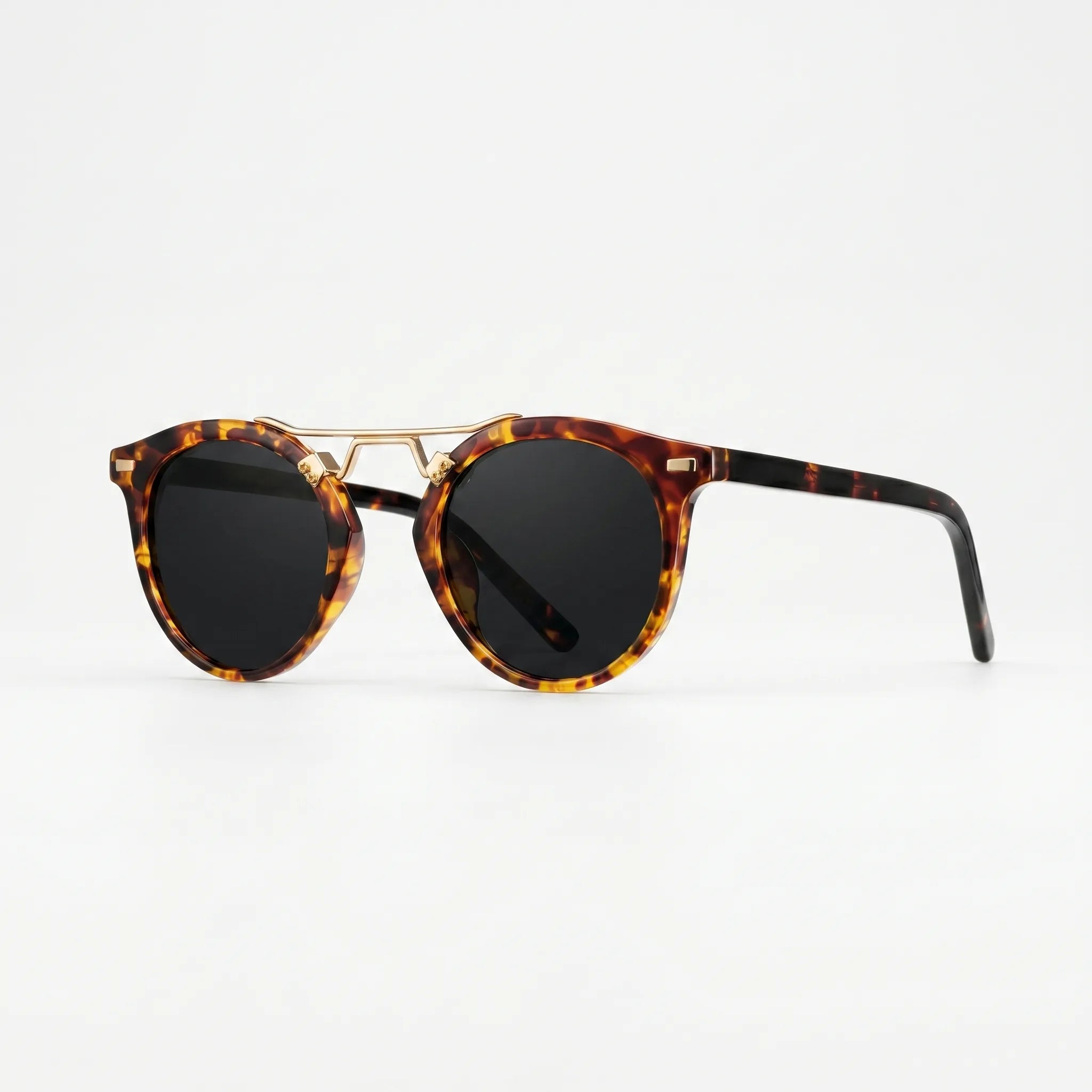 Corvent™ -  Round Polarised Sunglasses -  Driving In Bright Conditions