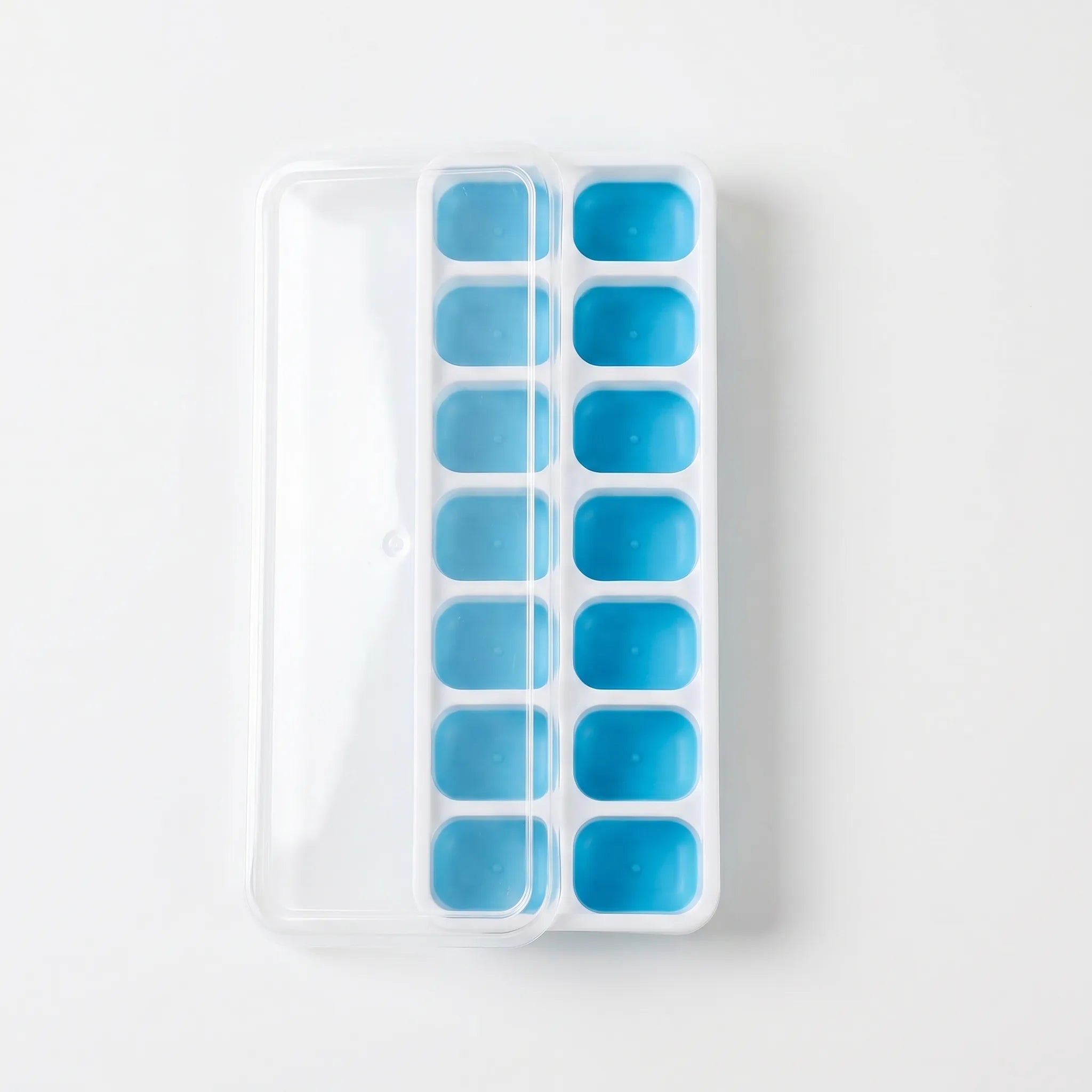 Cubiqo™ -  Flexible Ice Cube Tray -  Chilling Summer Drinks
