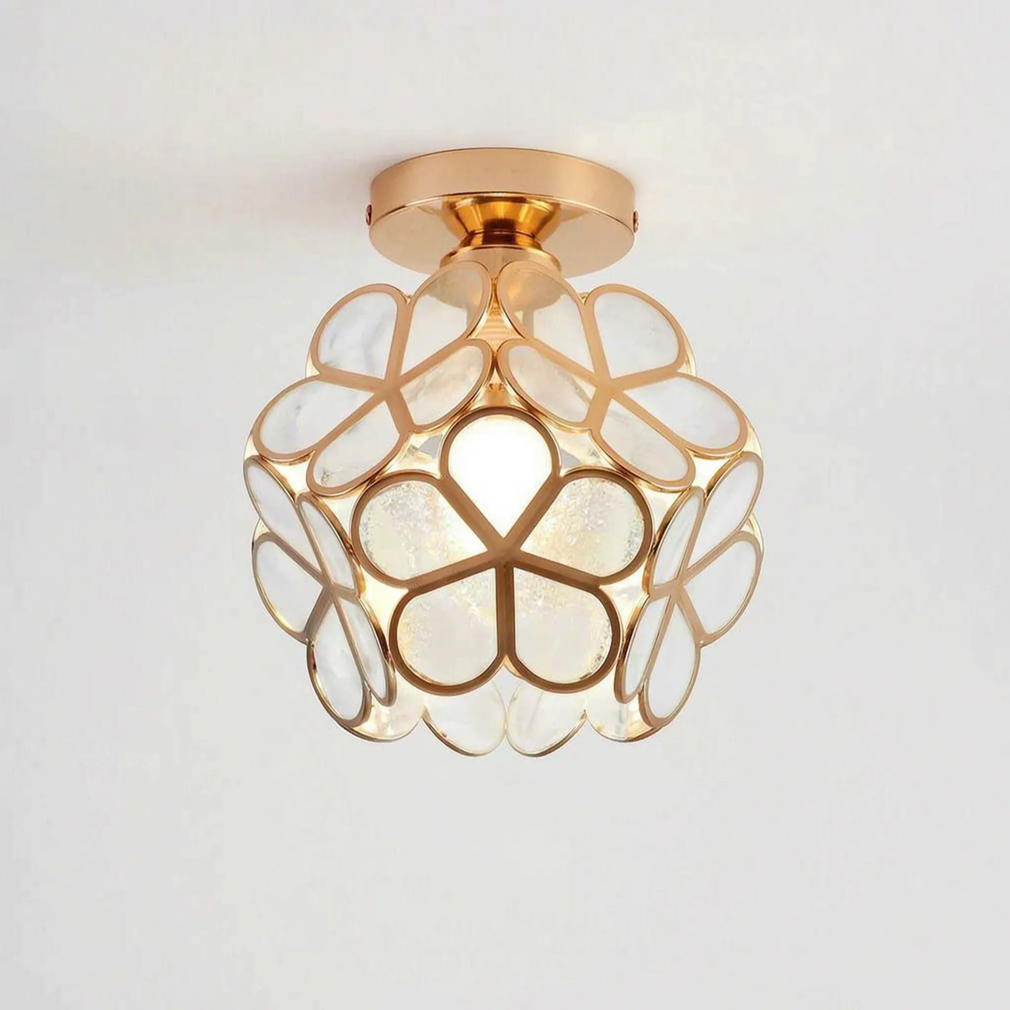 Floriva™ -  Vintage Style Floral Ceiling Light -  Illuminating Small Spaces