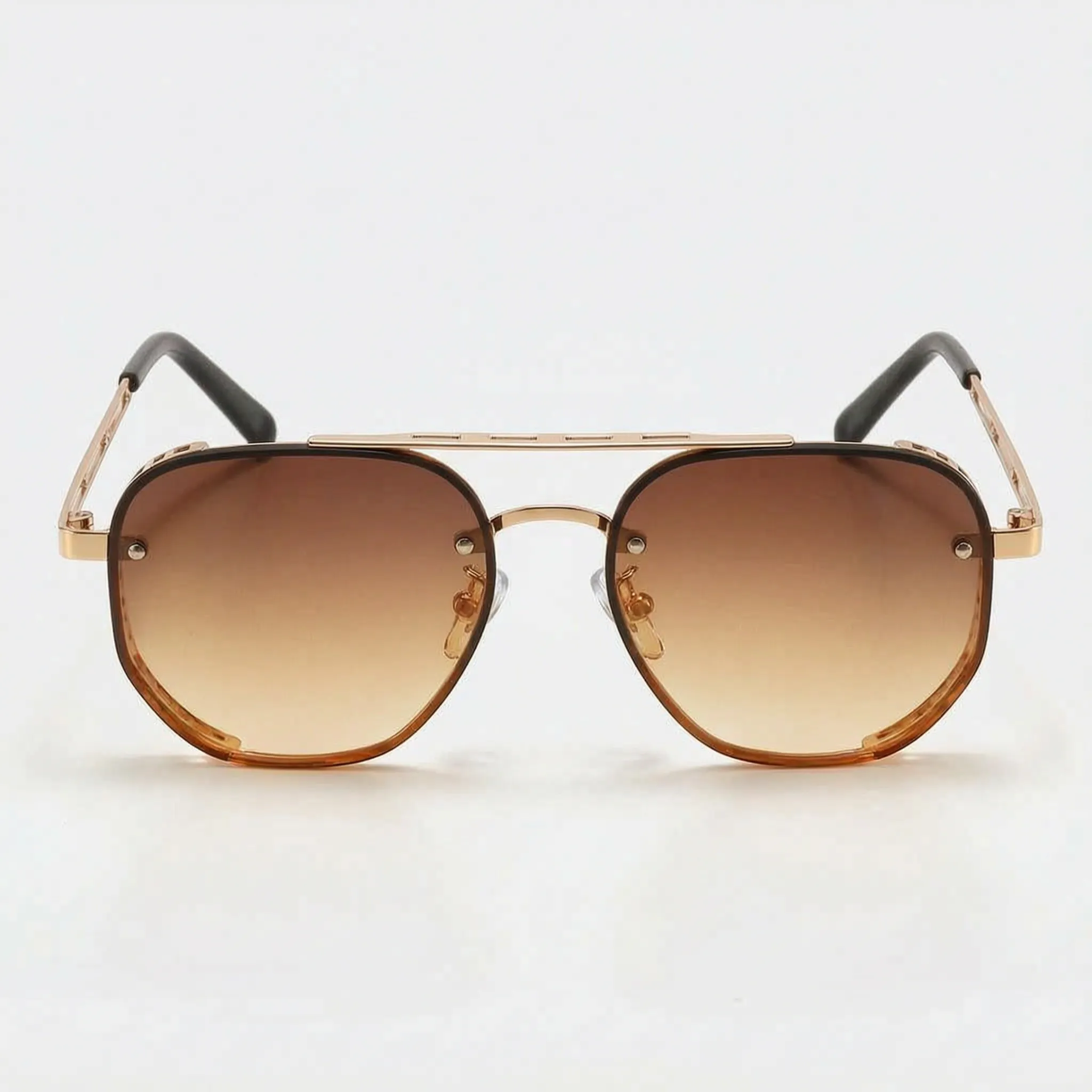 Gildar™ -  Geometric Aviator Sunglasses -  Driving In Sunlight