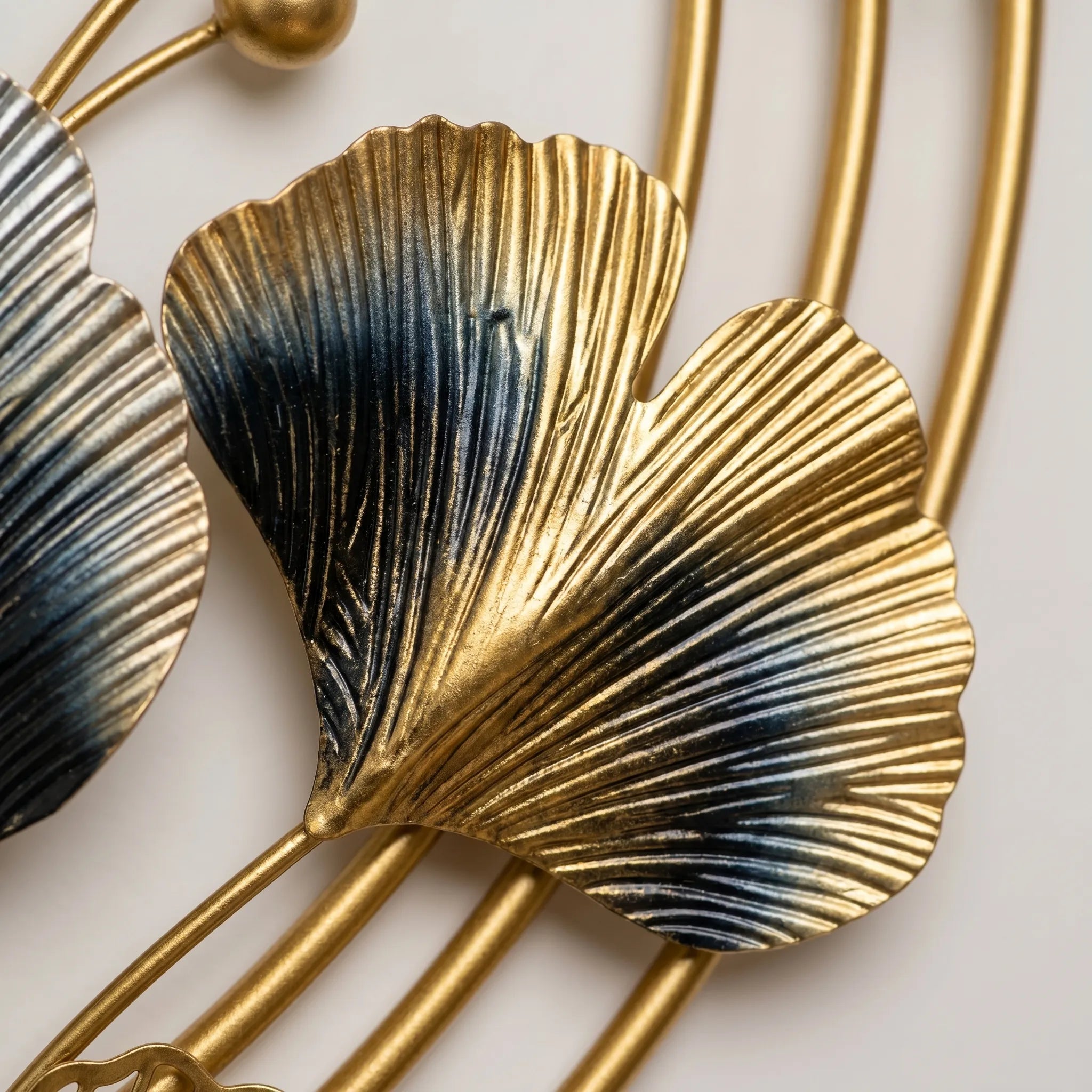 Ginkgola™ -  3D metal Wall Art -  Enhancing Bare Walls