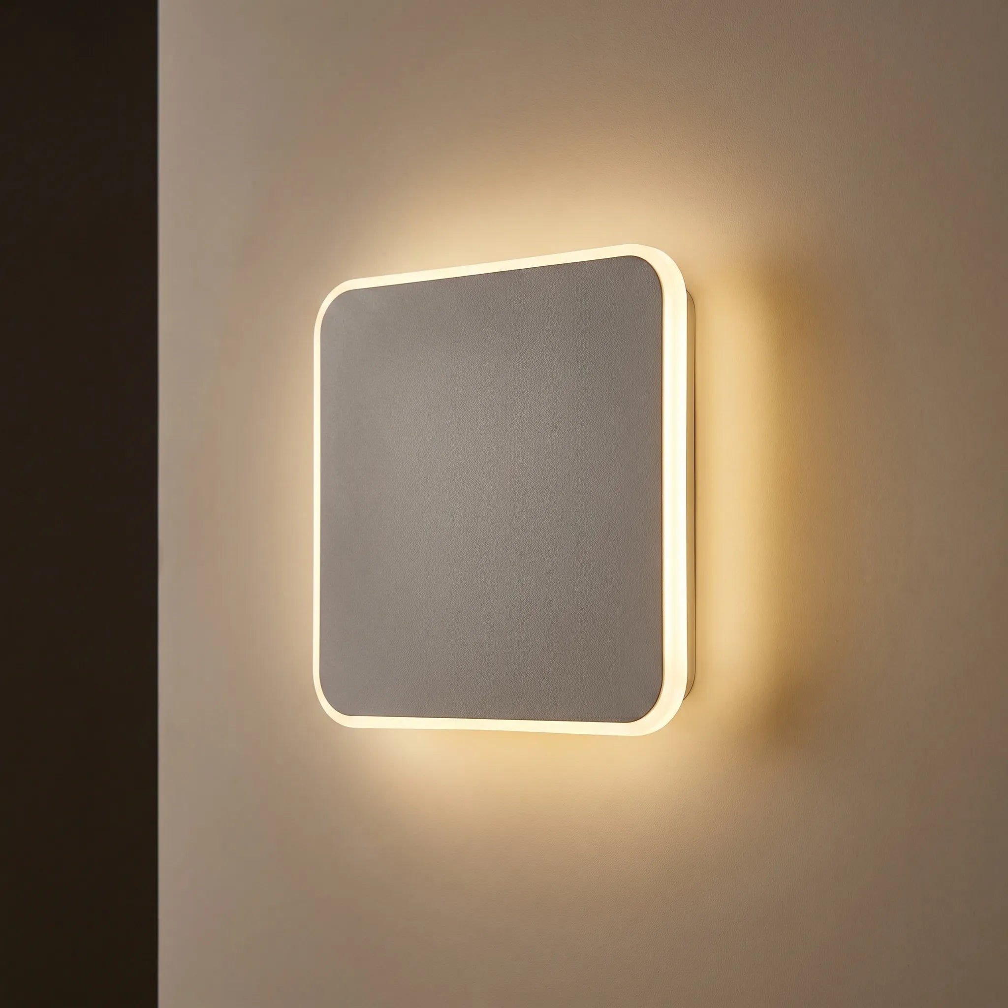 Glowbloc™ -  Minimalist LED Wall Light -  Illuminating Dark Corridors