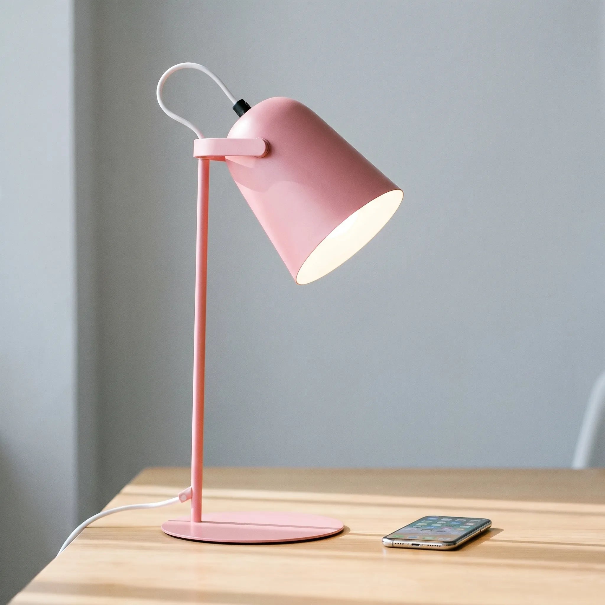 Konesa™ -  Minimalist Cone Table Lamp -  Focused Reading Light