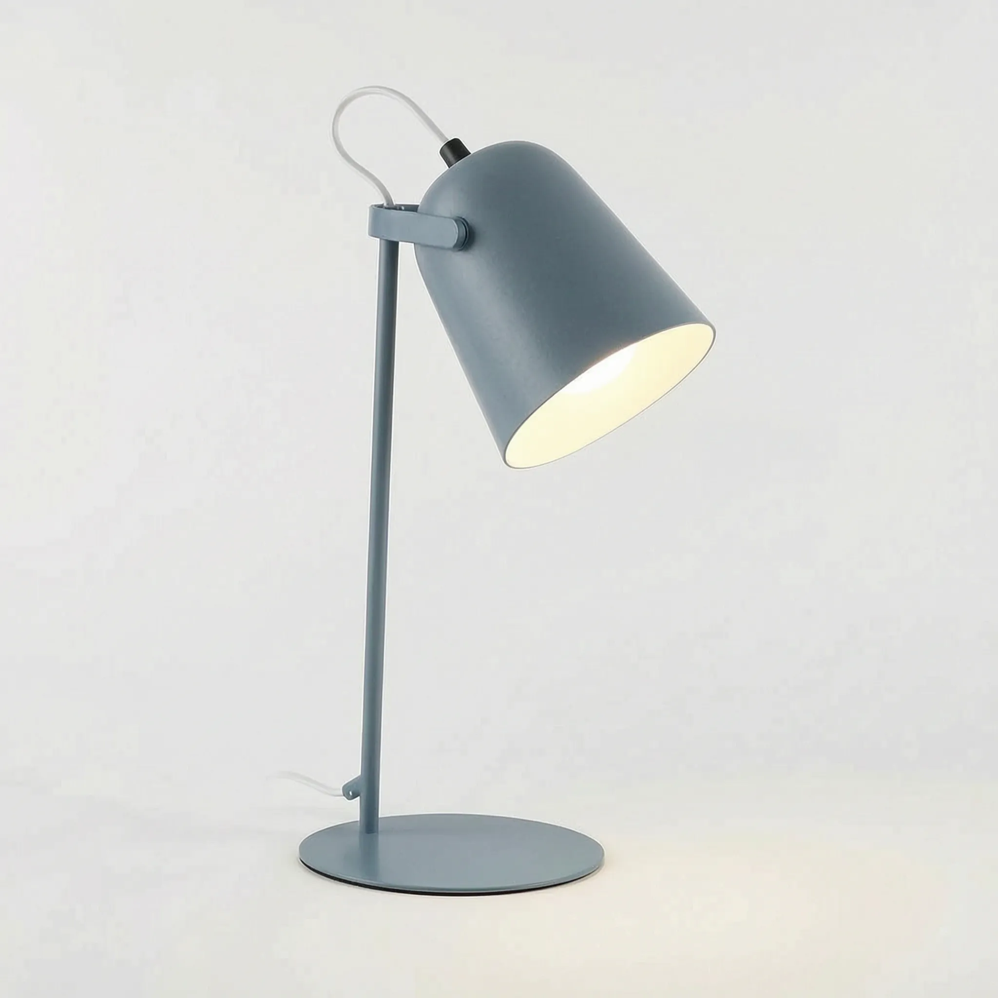 Konesa™ -  Minimalist Cone Table Lamp -  Focused Reading Light