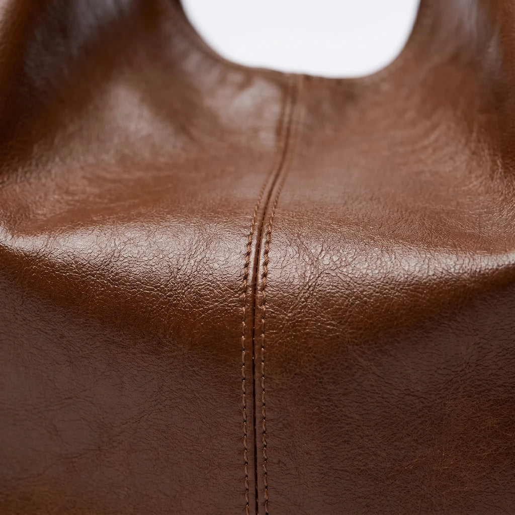 Larentia™ -  Relaxed Slouchy Tote Bag -  Carrying Daily Essentials