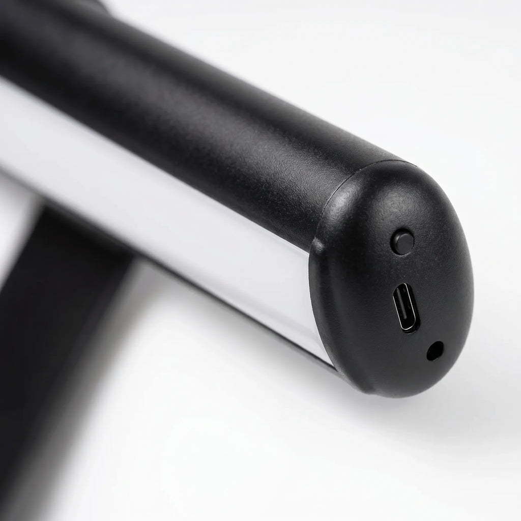 LuminaArt™ -  Rechargeable Picture Light -  Highlighting Artwork
