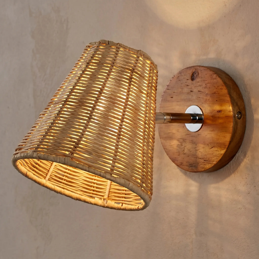 Lumira™ -  Woven Wall-Mounted Reading Lamp -  Bedside Reading Illumination