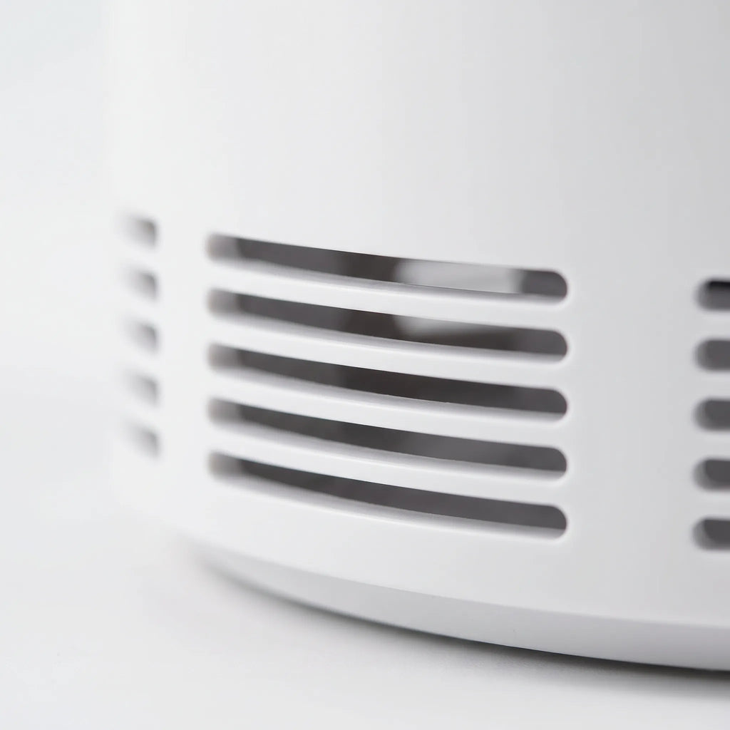 LumoLure™ -  USB Suction Insect Trap -  Attracting Flying Insects