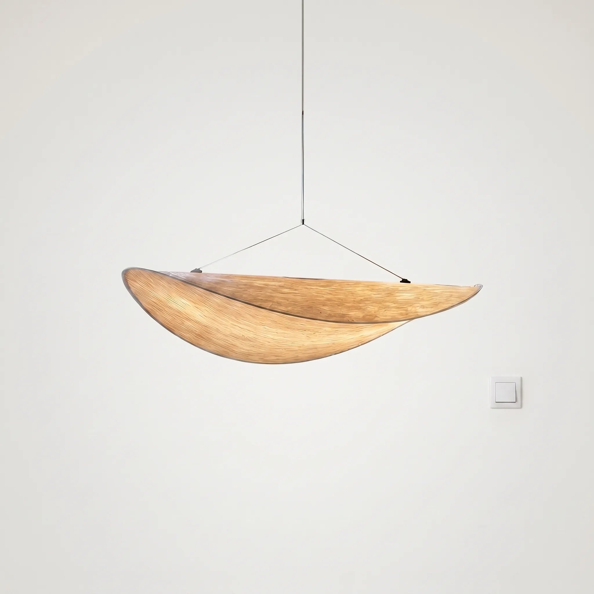 Navira™ -  Minimalist Suspended Pendant Light -  Overhead Dining Illumination