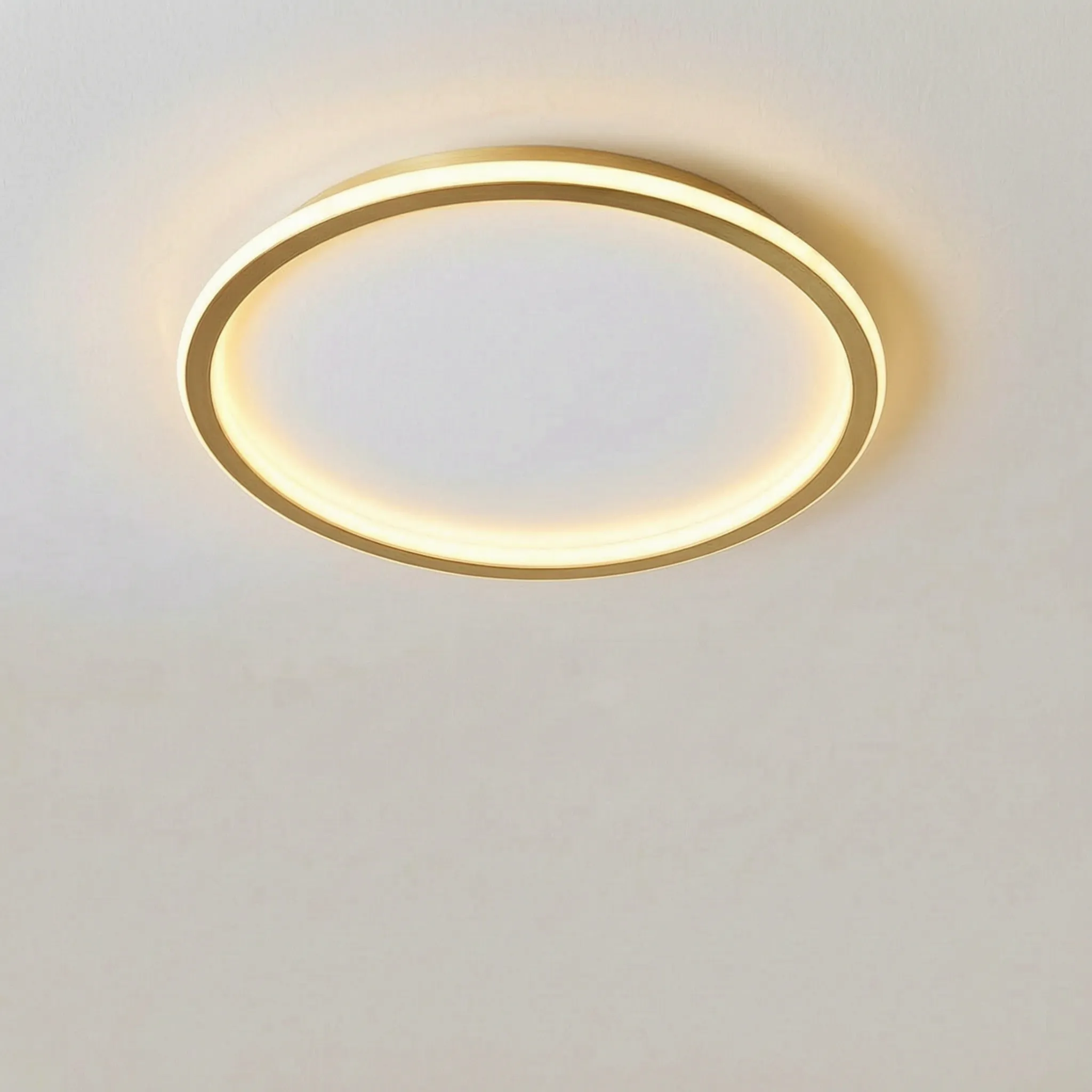 NovaLoop™ -  Ultra-Thin Round Ceiling Light -  Illuminating Living Spaces