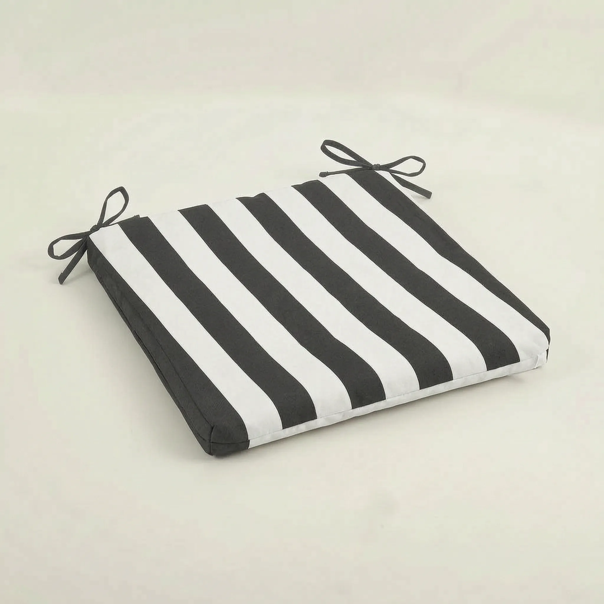 Restova™ -  Square Garden Seat Cushion -  Outdoor Seating