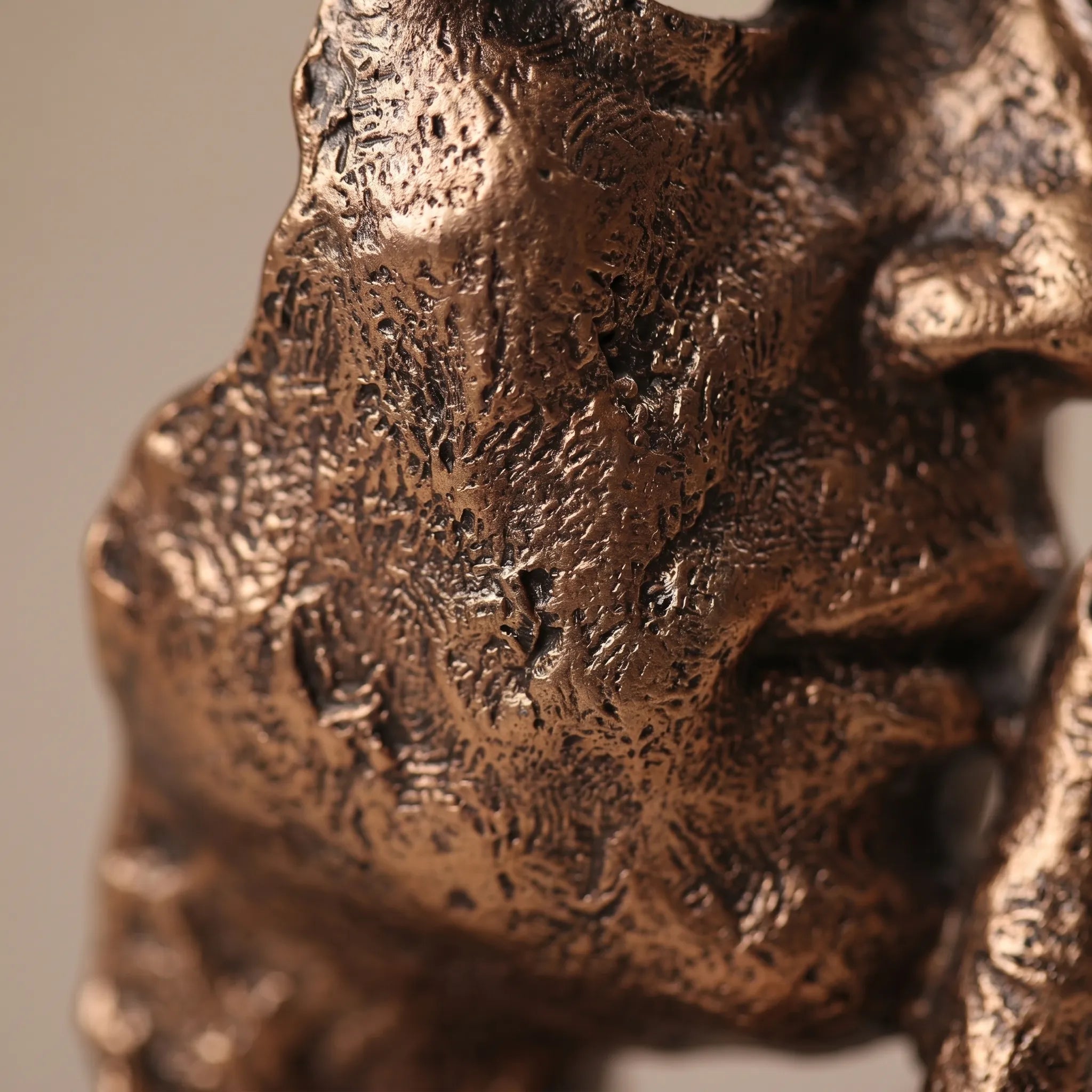 Silensia™ -  Abstract Face Sculpture -  Shelf Styling