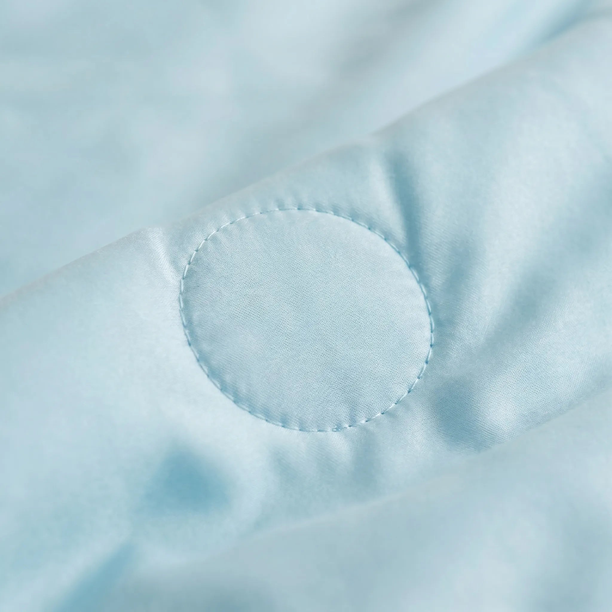 Somnair™ -  Lightweight Summer Quilt -  Summer Night Sleeping