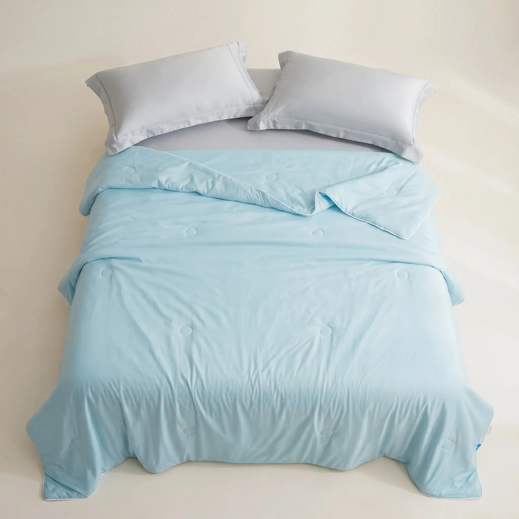 Somnair™ -  Lightweight Summer Quilt -  Summer Night Sleeping
