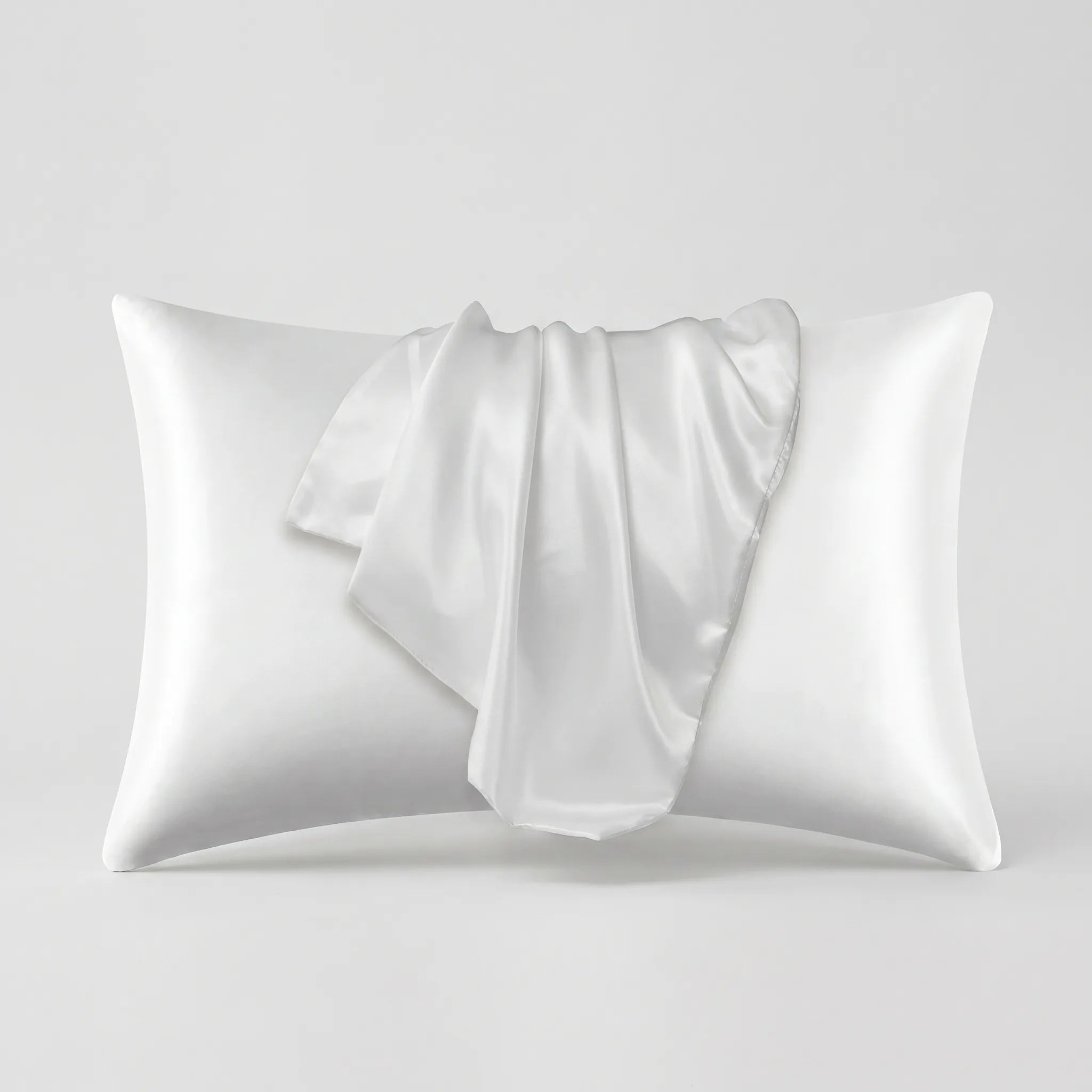 Somniq™ -  Smooth Lustrous Pillowcase -  Restful Nighttime Sleep