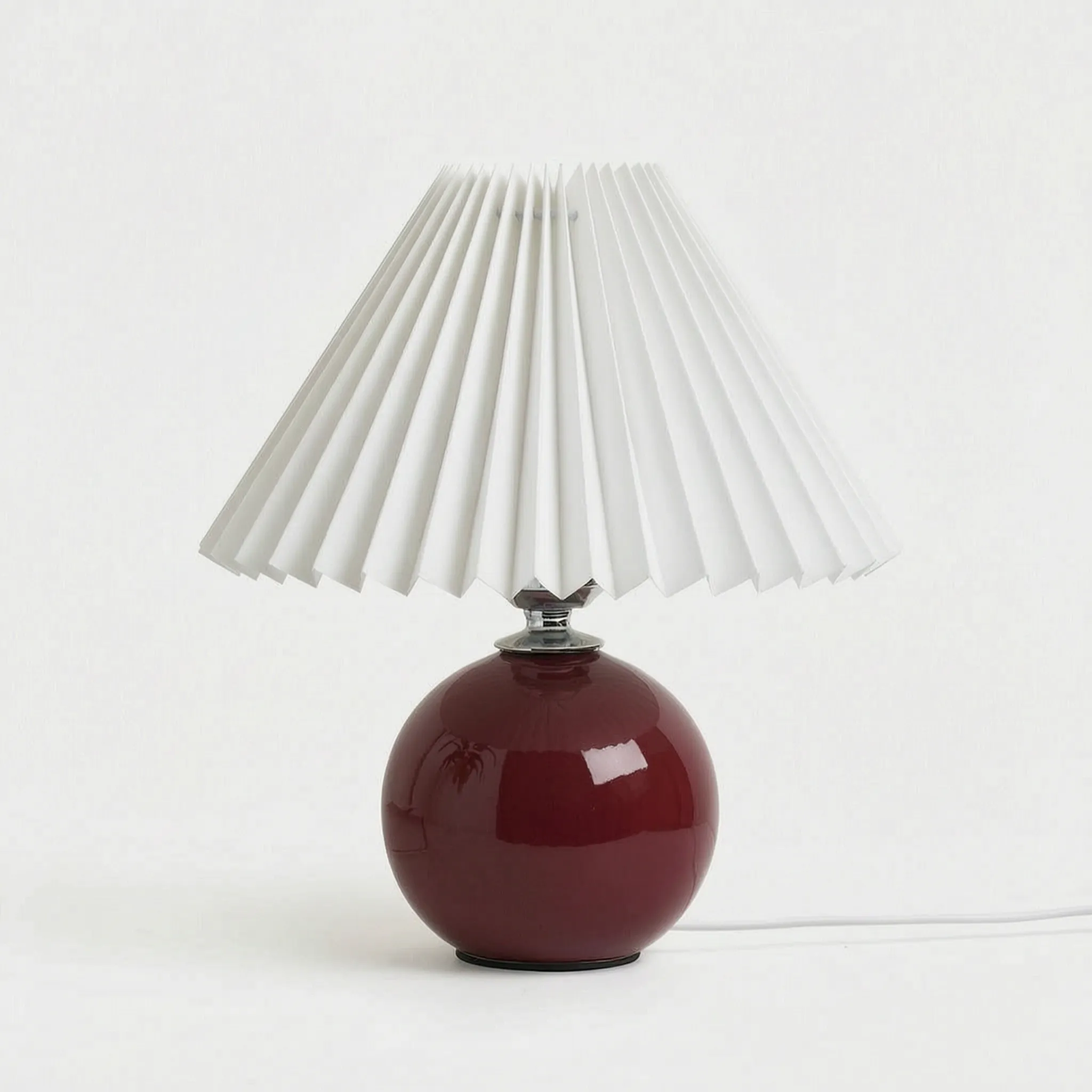 Spheris™ -  Vintage Style Spherical Table Lamp -  Evening Reading Illumination