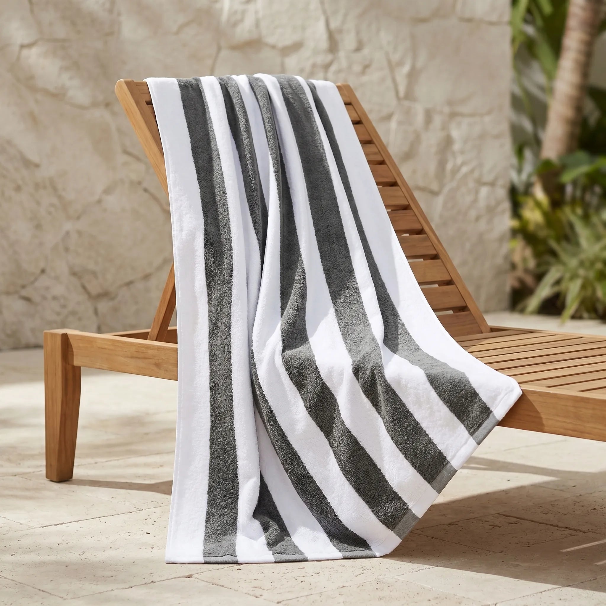 Stranze™ -  Classic Striped Beach Towel -  Drying Off After Swimming