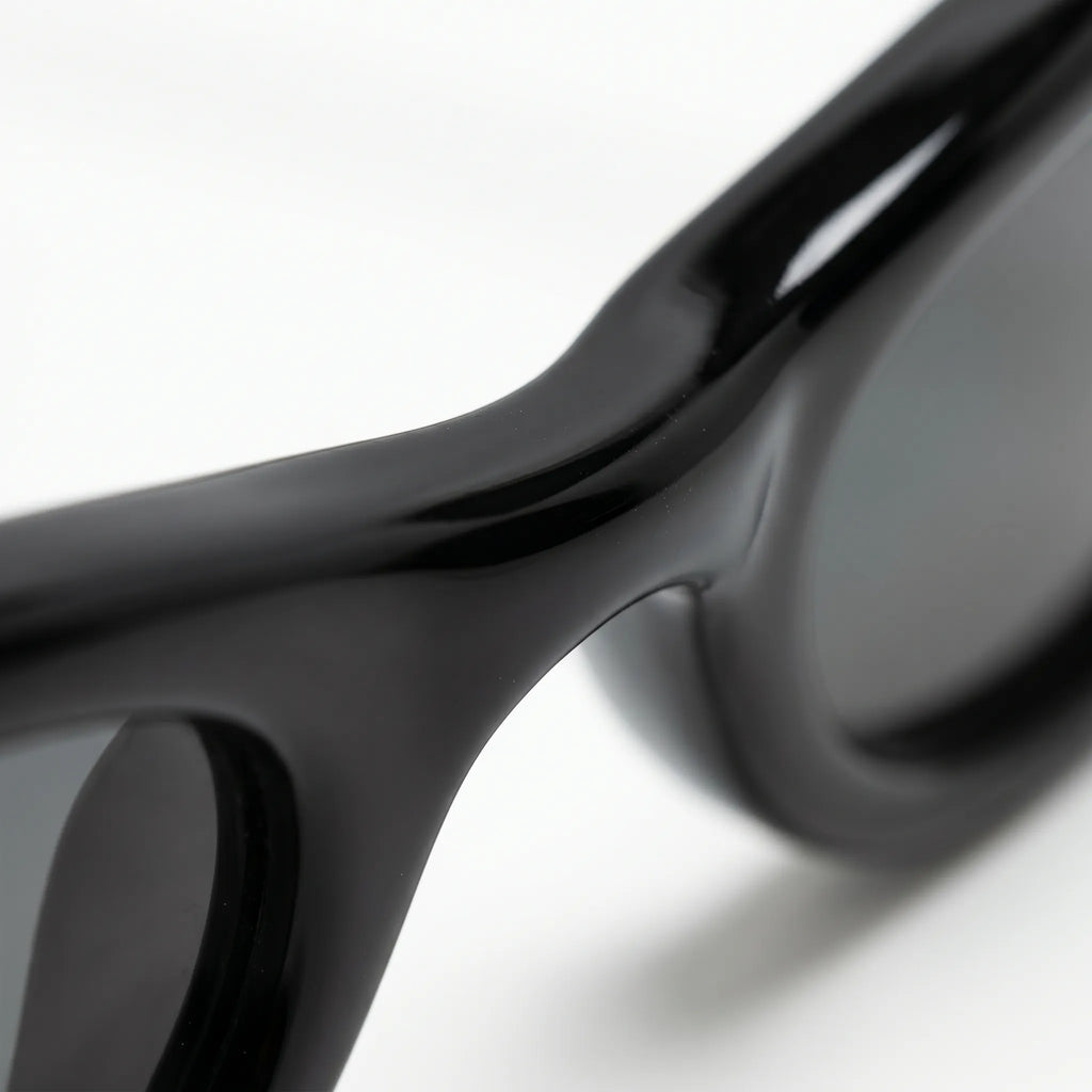 Sygna™ -  Oval Polarised Sunglasses -  Daily Commuting