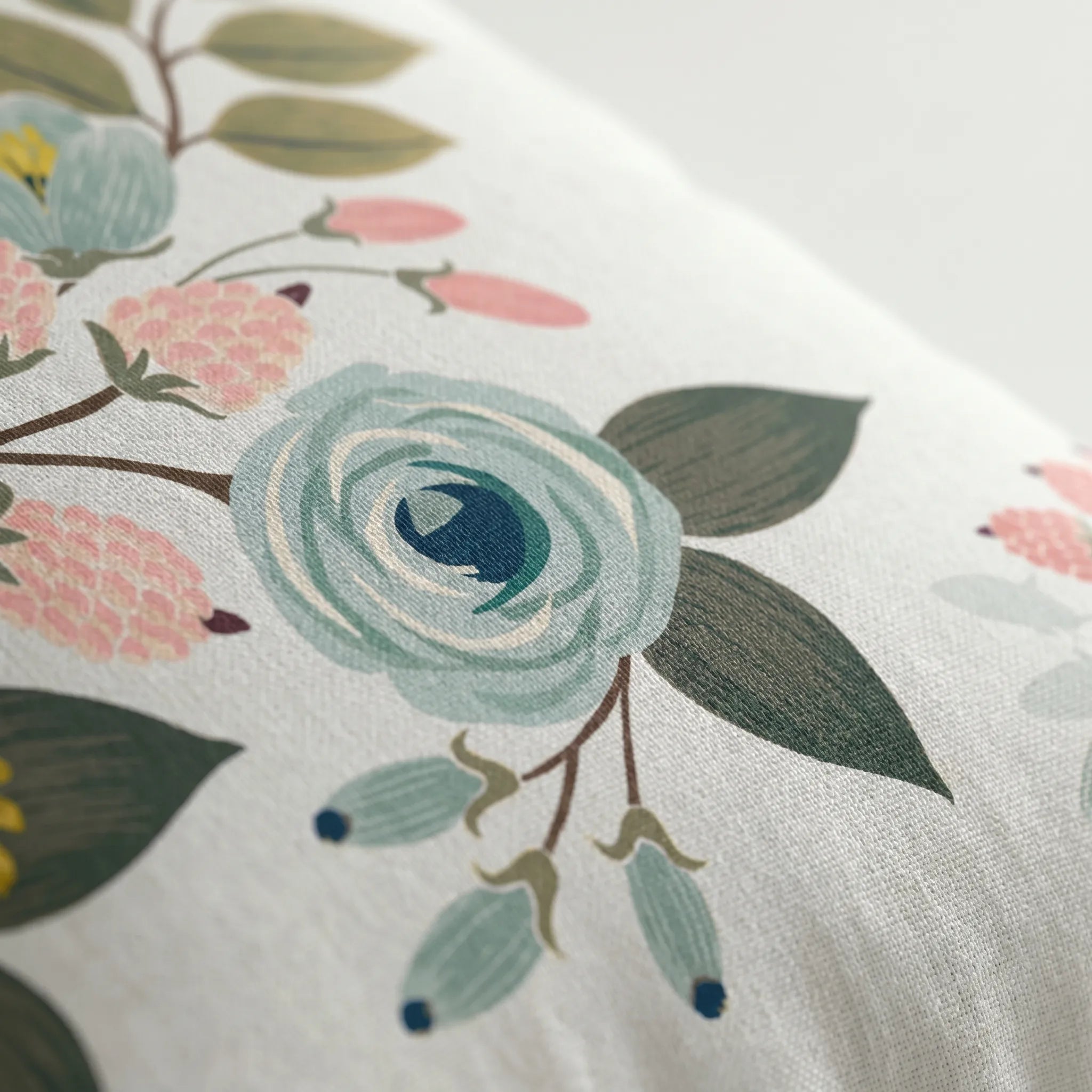 Vildna™ -  Square Botanical Decorative Cushion -  Styling Indoor Seating