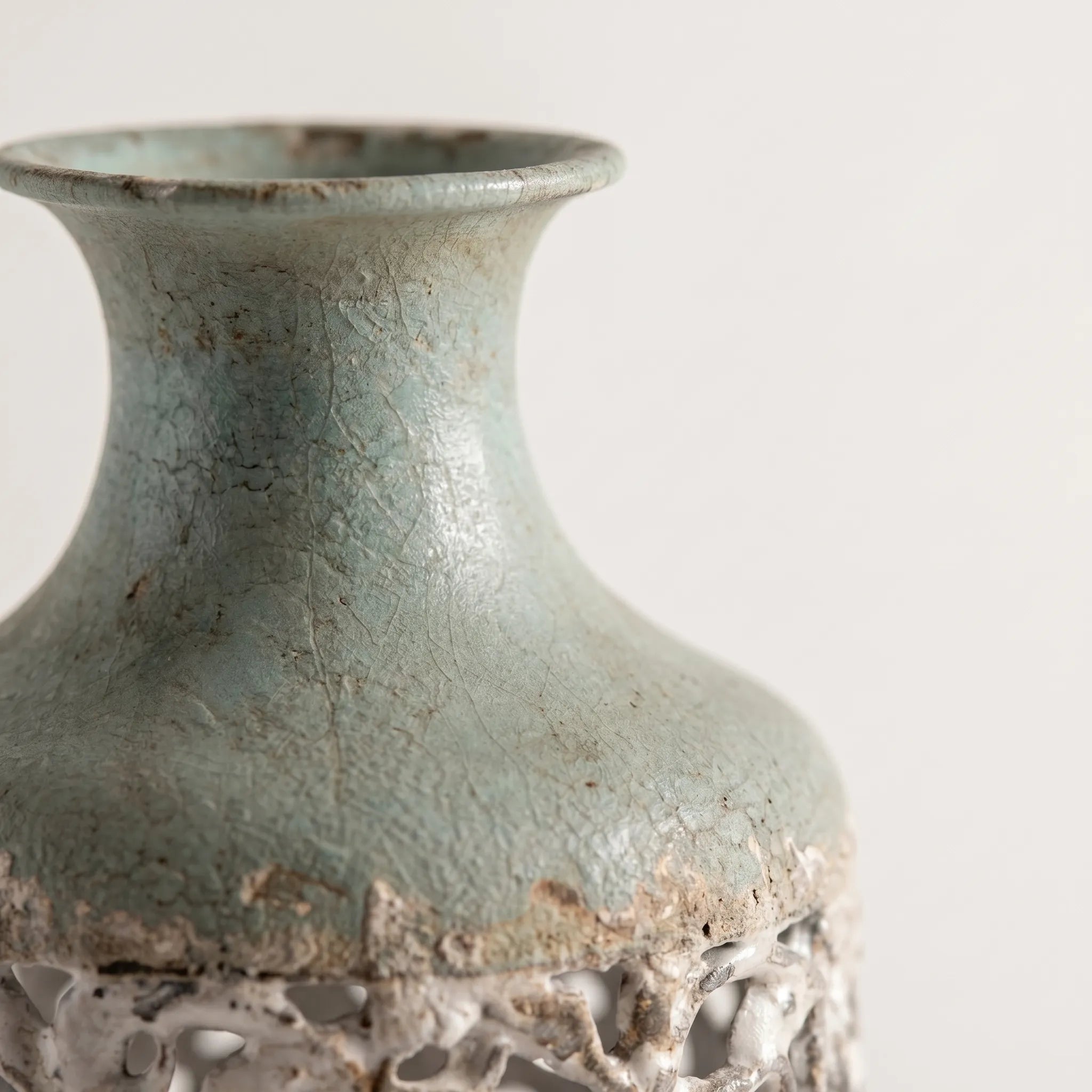 Vintige™ -  Tall Decorative Floor Vase -  Floor Display Piece