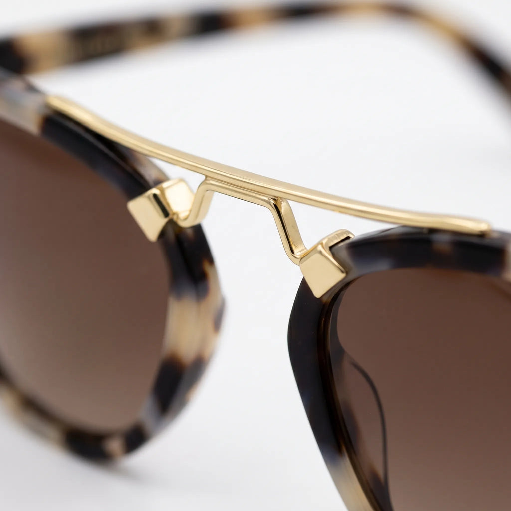 Vistan™ -  Oversized Square Sunglasses -  Reducing Bright Glare