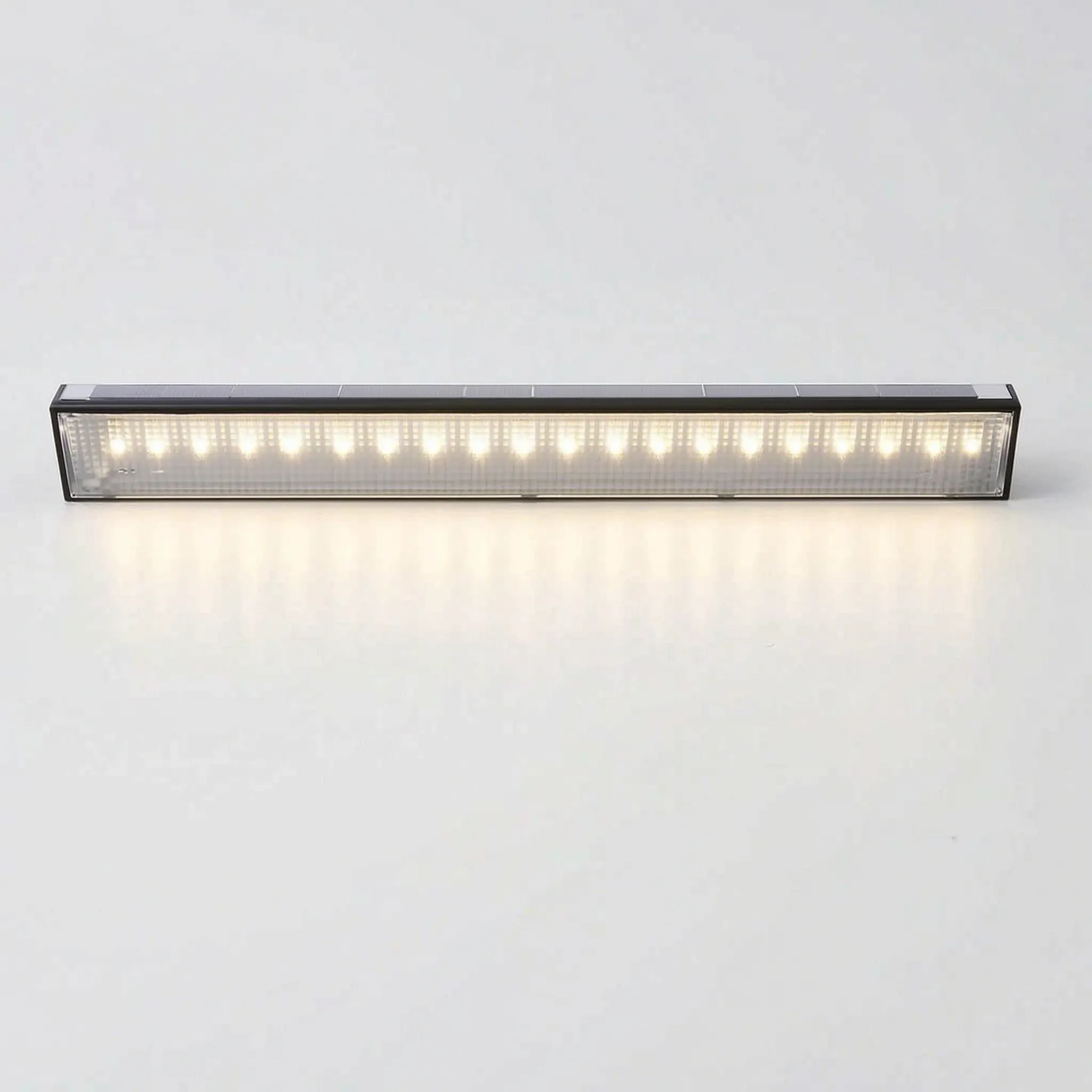 Vistari™ -  Modern Solar Wall Light -  Illuminating Outdoor Paths