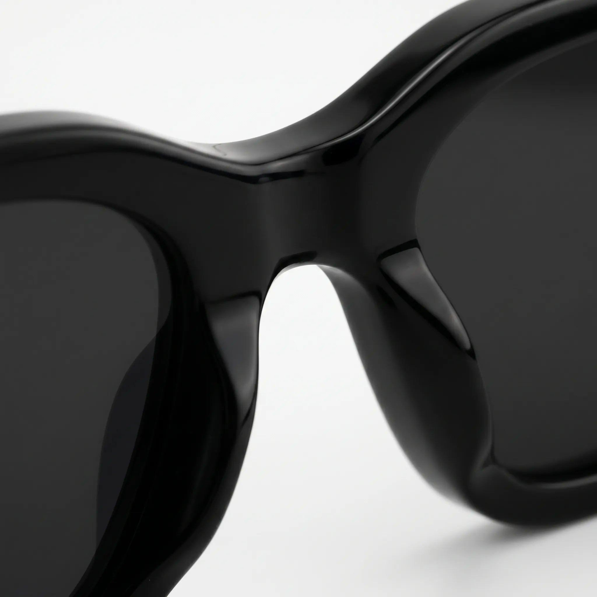 Vistora™ -  Thick Rectangular Frame Sunglasses -  Reducing Sun Glare