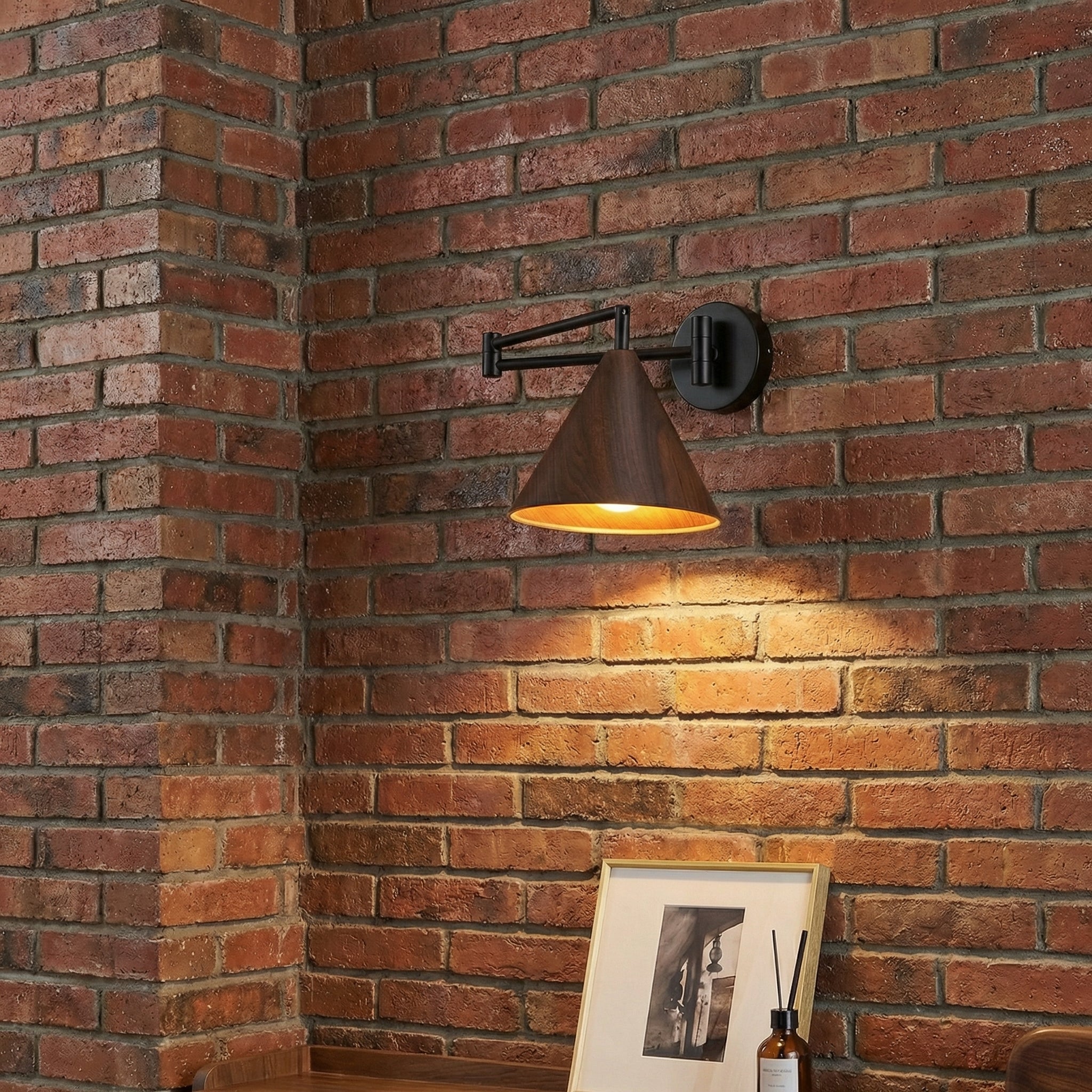 Nordwood Swing Arm Wall Lamp with Adjustable Design