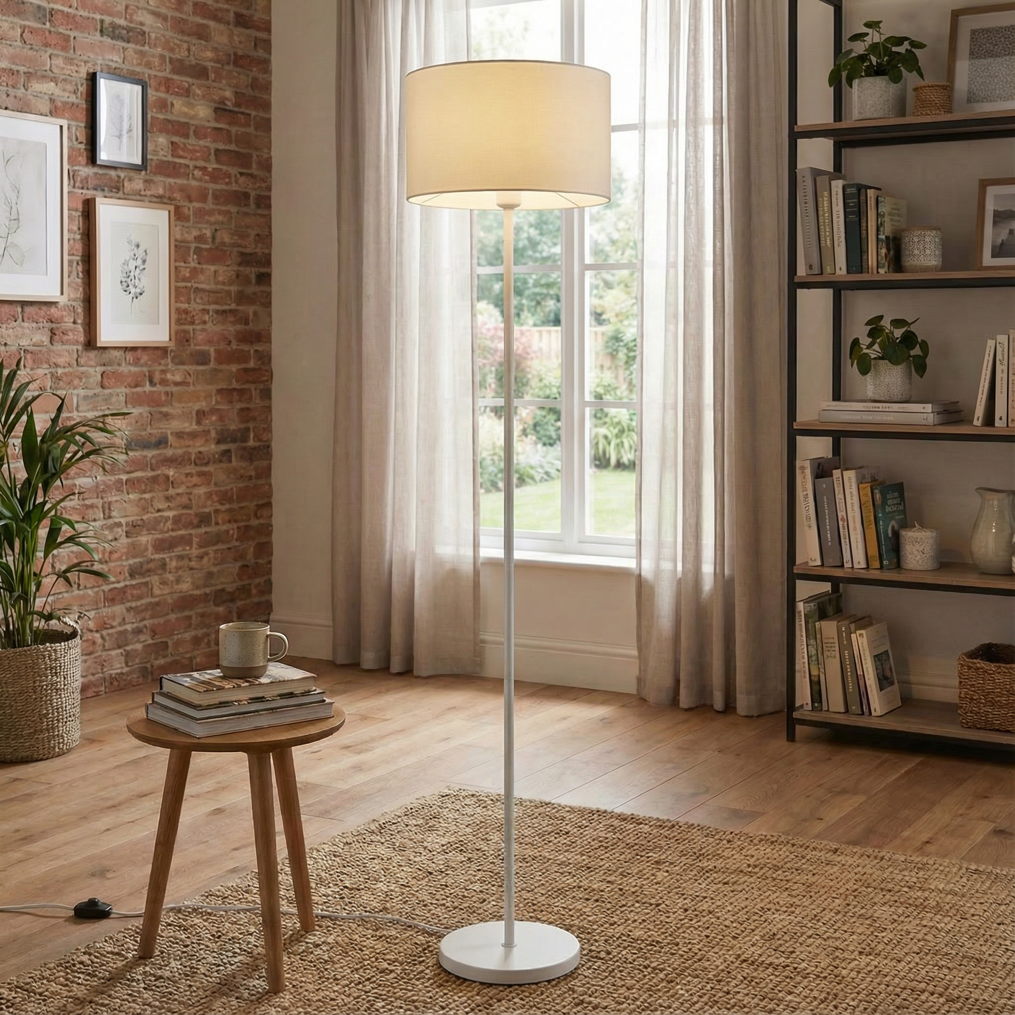 Mesh Floor Lamp with Fabric Diffuser